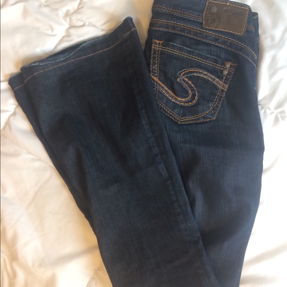 Silver jeans Co Camden Rose Bell flare 28